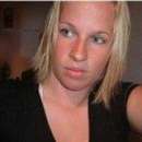 Naughty Lucie from Brantford Wants to Play in Live Sex Chat